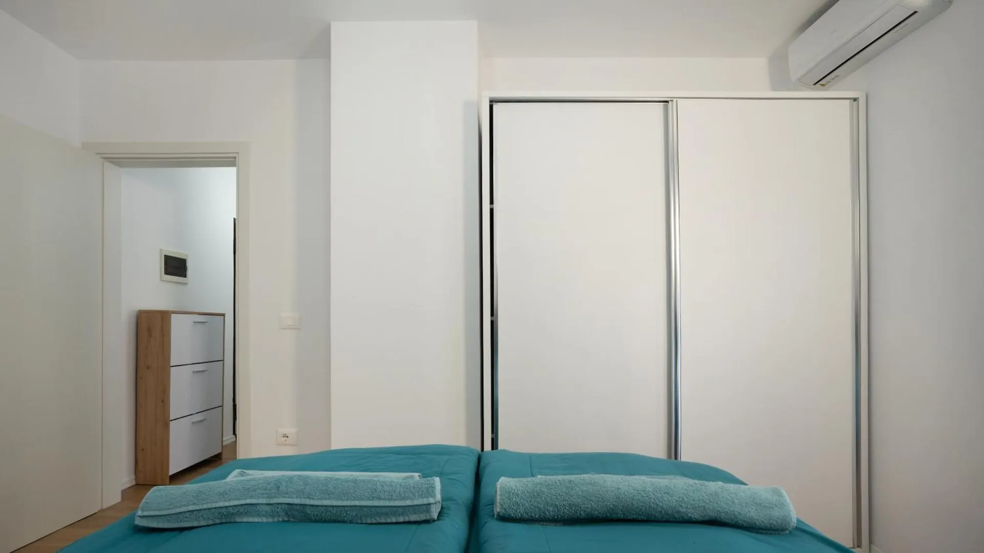 Turquoise Apartment By Tok Apartments Dıraç 0*,  Arnavutluk